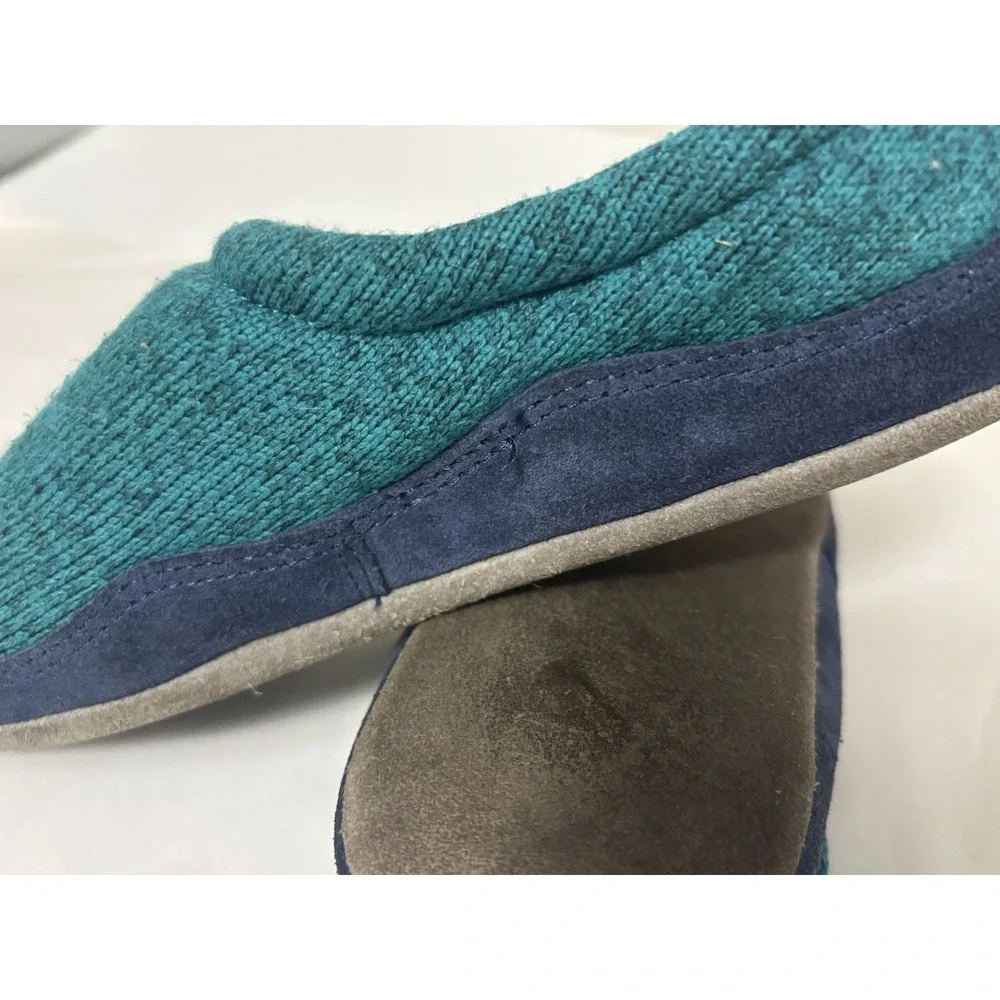 L.L. Bean Sweater Fleece Slippers Kids 5-6 Blue S'mores Motif Embroidered
